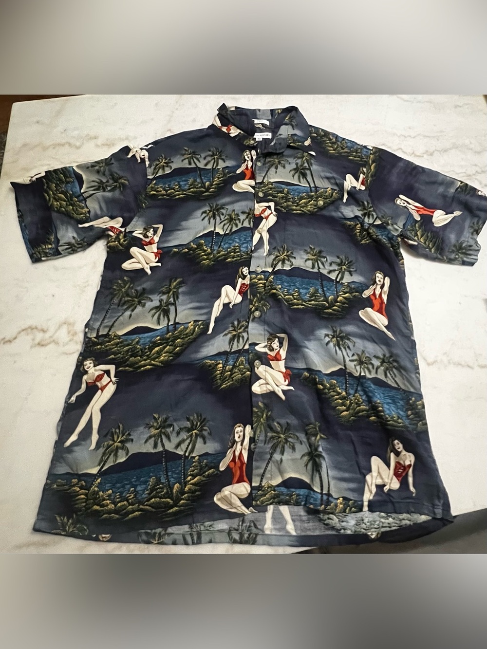 Vintage Pierre Cardin Rayon Pin Up Girl Print Hawaiian Shirt Mens Large